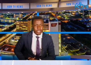 ‘ഞങ്ങളും-മനുഷ്യന്മാരാണ്,-ശമ്പളം-കിട്ടിയിട്ടില്ല’-വാർത്ത-വായിക്കുന്നതിനിടെ-അവതാരകൻ