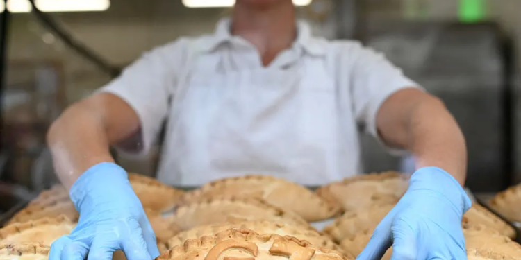 ‘ബൈഡന്‍സ് ബിഗ് ഉന്‍’, ‘മെര്‍ക്കല്‍സ് മിന്റഡ് ലാംപ്’.. ജി സെവന്‍ നേതാക്കളുടെ പേരുള്ള ഈ വിഭവം വൈറലാണ്