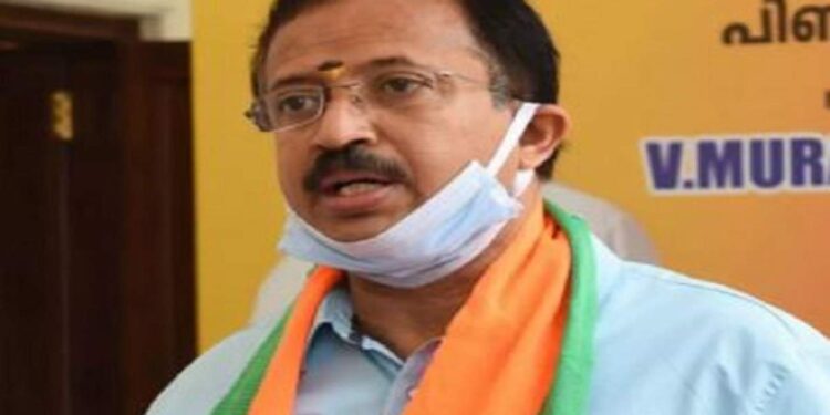 മൃതദേഹത്തിൽ-നിന്ന്-ഒരു-മണിക്കൂർ-കൊവിഡ്-വിട്ടുനിൽക്കുമോ?-അപഹാസ്യമായ-ഉപദേശം-ആരു-നല്‍കിയെന്ന്-വി-മുരളീധരൻ