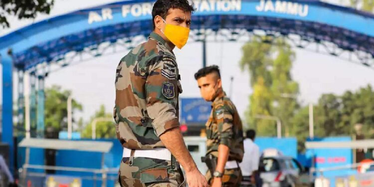 ഡ്രോണ്‍-ആക്രമണം:-കേരളത്തിനും-തമിഴ്നാടിനും-മുന്നറിയിപ്പ്,-ജാഗ്രത-ശക്തമാക്കാൻ-നിർദേശം