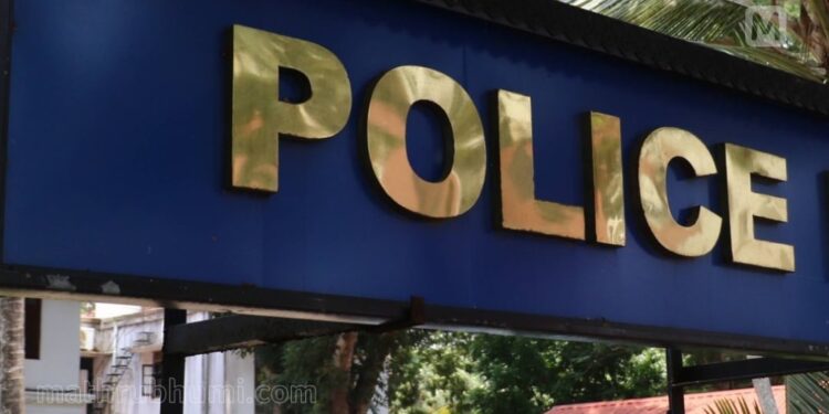 മണ്ണുനീക്കാന്‍-അനുമതി-തേടി-സ്റ്റേഷനിലെത്തി;-മര്‍ദിച്ചു,-കള്ളക്കേസ്-എടുത്തു;-എസ്.ഐക്കെതിരെ-അന്വേഷണം