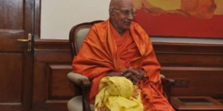 ശിവഗിരി-മുൻ-മഠാധിപതി-സ്വാമി-പ്രകാശാനന്ദ-അന്തരിച്ചു