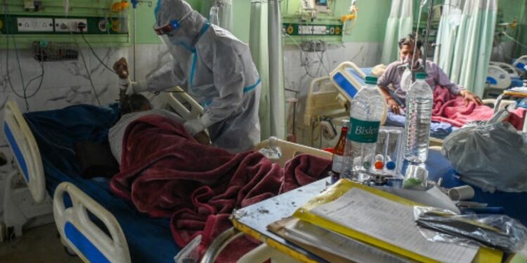 കോവിഡ്-ചികിത്സ:-മുറിവാടക-പുതുക്കി-നിശ്ചയിച്ചു;-ജനറല്‍-വാര്‍ഡിന്-2645-രൂപ