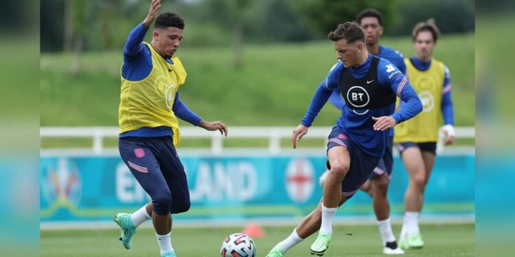 england-vs-italy,-uefa-euro-2020-final,-live-streaming:-വെംബ്ലിയില്‍-ചരിത്രമെഴുതാന്‍-ഇംഗ്ലണ്ട്,-മറുവശത്ത്-ഇറ്റലി;-മത്സരം-എവിടെ,-എങ്ങനെ-കാണാം?