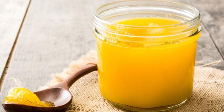 ഭക്ഷണത്തിൽ-നെയ്യ്-ഉൾപ്പെടുത്താൻ-ഇനി-വേറെ-കാരണങ്ങൾ-എന്തിന്!