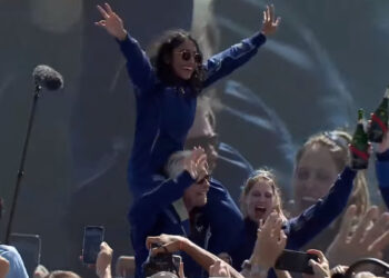 ‘അവൾ-എപ്പോഴും-ബഹിരാകാശത്തേക്ക്-പറക്കാൻ-ആഗ്രഹിച്ചിരുന്നു;’-ഇത്-സിരിഷയുടെ-സ്വപ്ന-സാക്ഷാത്കാരം