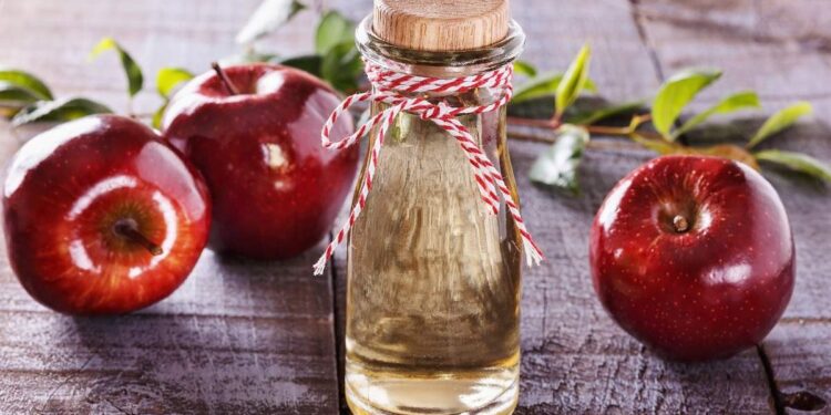 ആപ്പിൾ-സിഡർ-വിനാഗിരി-ഉപയോഗം-അമിതമാകാതെ-നോക്കണം,-ഇല്ലെങ്കിൽ…