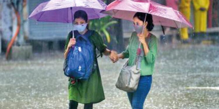 കേരളത്തിൽ-അതിശക്തമായ-മഴയ്ക്ക്-സാധ്യത;-വിവിധ-ജില്ലകളിൽ-ഓറഞ്ച്,-യെല്ലോ-അലേർട്ടുകൾ