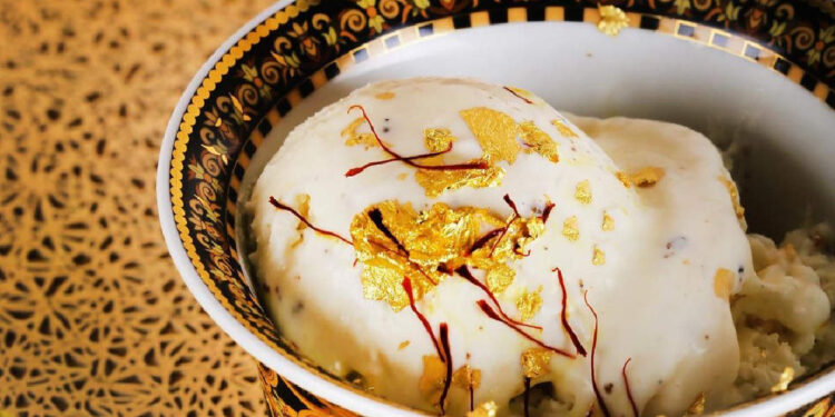 60,000-രൂപയ്ക്ക്-ഒരു-സ്കൂപ്-ഐസ്ക്രീം,-ഇതെന്താ-സ്വർണം-കൊണ്ടാണോ?