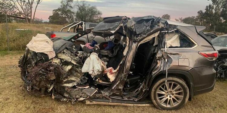 ക്വീൻസ്ലാന്റ്-കാറപകടം:-ഒരു-കുട്ടി-ഇപ്പോഴും-ഗുരുതരാവസ്ഥയിൽ