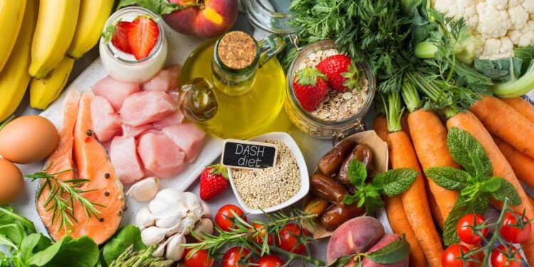 രക്തസമ്മർദ്ദം-കുറയ്ക്കും-ഡാഷ്-ഡയറ്റ്;-എന്തൊക്കെ-കഴിക്കണം,-ഒഴിവാക്കണം