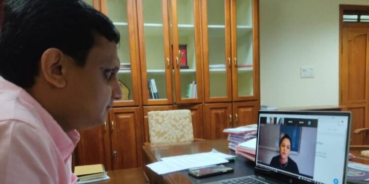 പ്രശസ്ത-ആര്‍ക്കിടെക്ട്-ജൂലിയ-വാട്‌സണുമായി-ചര്‍ച്ച-നടത്തി-മന്ത്രി-മുഹമ്മദ്-റിയാസ്