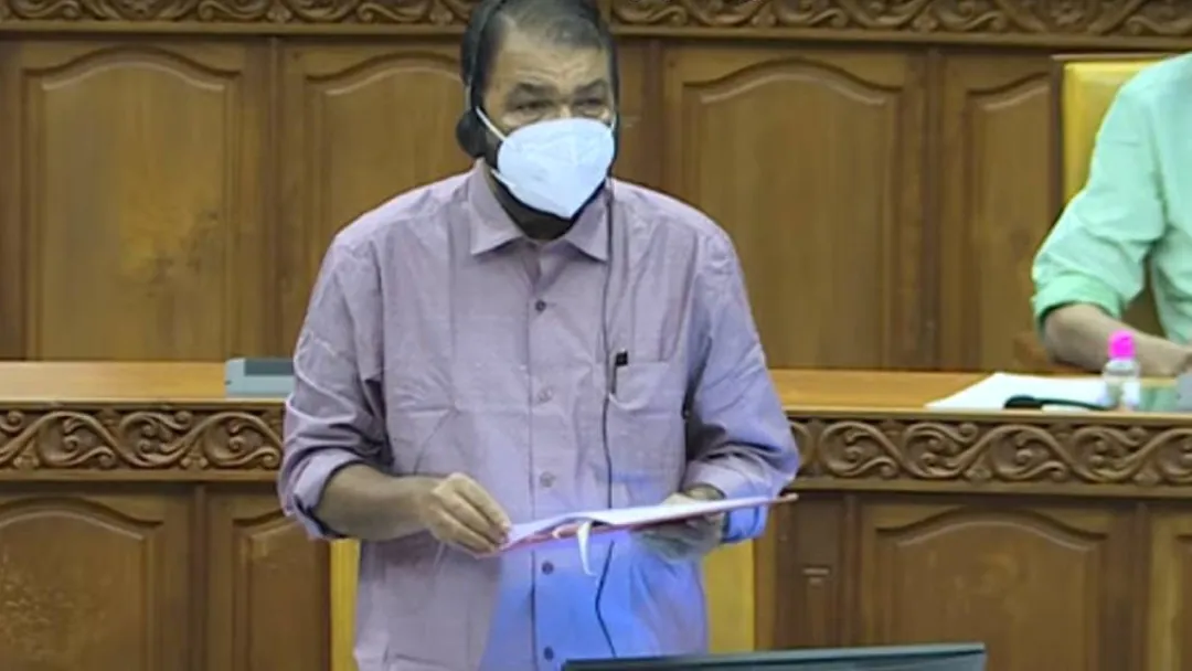 സ്‌കൂളുകള്‍-തുറക്കാന്‍-തയ്യാറെന്ന്-വി.ശിവന്‍കുട്ടി:-ഡിജിറ്റല്‍-പഠനം-ആരോഗ്യപ്രശ്‌നമുണ്ടാക്കുന്നു