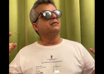 വാക്‌സിൻ-സർട്ടിഫിക്കറ്റ്-കൊണ്ടുനടന്ന്-മടുത്തോ?-ഐഡിയയുമായി-കൊമേഡിയൻ