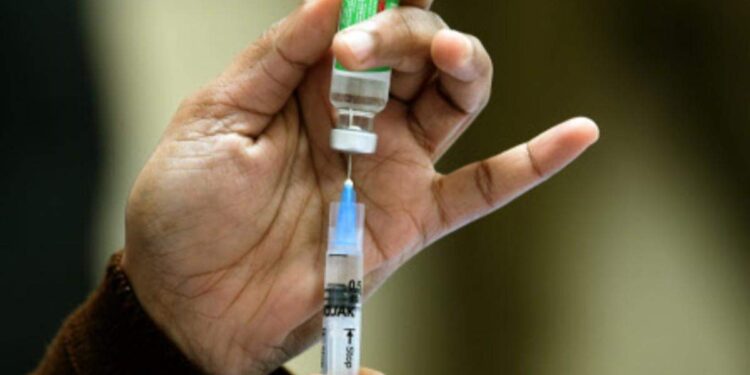 കേരളത്തിൽ-ദേശീയ-ശരാശരിയിലും-കൂടുതൽ-പേര്‍ക്ക്-വാക്സിൻ-ലഭിച്ചു;-കോടതിയെ-അറിയിച്ച്-കേന്ദ്രം