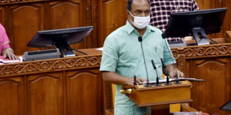 ഓണത്തിന്-ബോണസ്,-സര്‍ക്കാര്‍-ജീവനക്കാര്‍ക്ക്-ആശ്വാസം