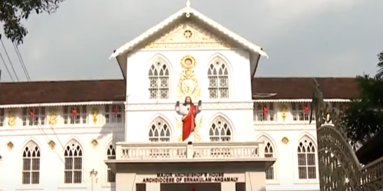 സീറോ-മലബാര്‍-സഭ-ഭൂമി-ഇടപാട്:ഗുരുതര-ക്രമക്കേടെന്ന്-ആദായനികുതിവകുപ്പ്;മൂന്നരക്കോടി-പിഴ-അടയ്ക്കണം