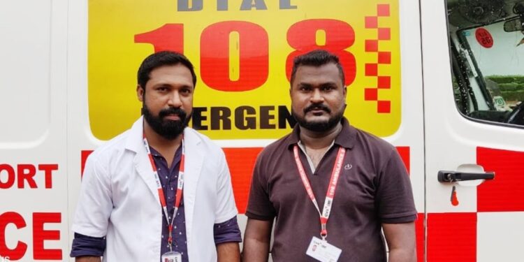 കരുതലായി-കനിവ്-108;-ആംബുലന്സില്-യുവതിക്ക്-സുഖപ്രസവം