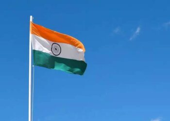 അഭിമാനം-ഉയരട്ടെ-വാനോളം!-പ്രിയപ്പെട്ടവർക്ക്-കൈമാറാം-സ്വാതന്ത്ര്യദിനാശംസകൾ