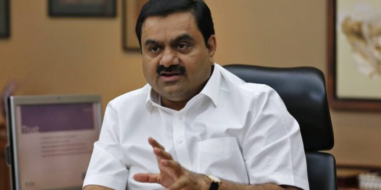 പണം-അയക്കാനും.-ടാക്‌സി-ബുക്കുചെയ്യാനും,-ഭക്ഷണം-വാങ്ങാനും-ഒരു-‘സൂപ്പര്‍-ആപ്പു’മായി-അദാനി