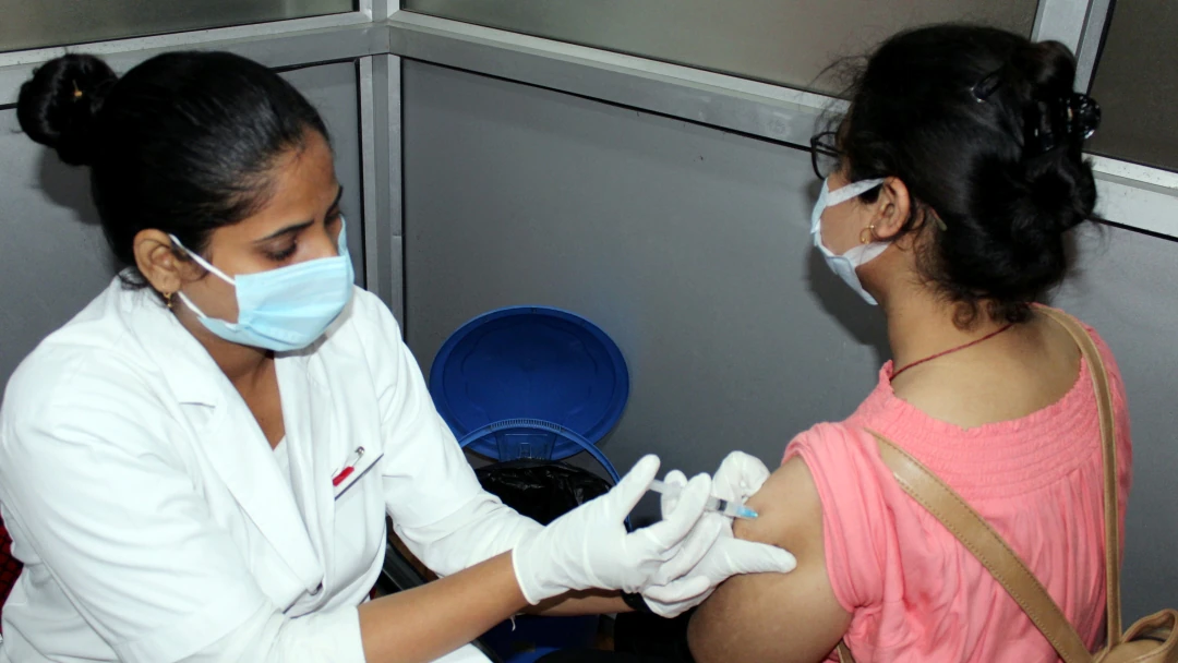സംസ്ഥാനത്ത്-ഒരാഴ്ചകൊണ്ട്-24-ലക്ഷത്തിലധികം-പേര്‍ക്ക്-വാക്സിന്‍-നല്‍കി
