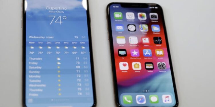 ഉപഭോക്താക്കളുടെ-ഫോണ്‍-സ്‌റ്റോറേജിലേക്ക്-‘നുഴഞ്ഞുകയറാനൊരുങ്ങി’-ഐഫോണ്‍:-കാരണമിതാണ്