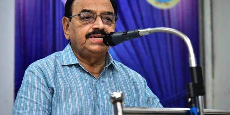 ‘ചെമ്പിനില്ലാത്ത-ചൂട്-ഒരു-മൂടിക്കും-വേണ്ട’;-ഹരിത-ലൈംഗികാധിക്ഷേപ-വിവാദത്തിൽ-അബ്ദുറബ്ബ്