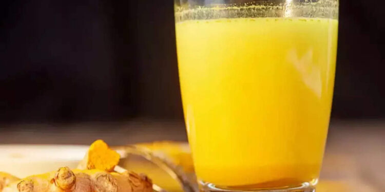 മഞ്ഞൾ-ചേർത്ത-പാൽ-കുടിക്കണം,-ഗുണങ്ങൾ-നിരവധിയാണ്