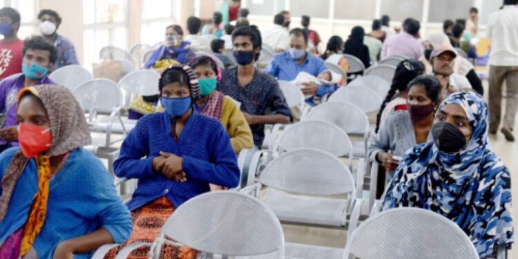 20,224-പേര്‍ക്ക്-കൂടി-കോവിഡ്,-ടെസ്റ്റ്-പോസിറ്റിവിറ്റി-നിരക്ക്-16.94;-കൂടുതല്‍-തൃശൂരില്‍