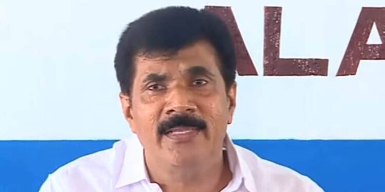 തുടര്‍ച്ചയായ-അച്ചടക്കലംഘനം;ഇല്ലിക്കല്‍-കുഞ്ഞുമോനെ-കോണ്‍ഗ്രസ്-അനിശ്ചിത-കാലത്തേക്ക്-പുറത്താക്കി