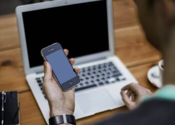 യുഎഇയിൽ-വിപിഎൻ-ഉപയോഗിക്കാറുണ്ടോ?-എങ്കിൽ-ഈ-നിയമം-അറിഞ്ഞിരിക്കുക