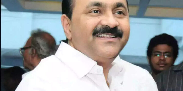 ‘ഗ്രൂപ്പ്-കളി-അവസാനിപ്പിക്കുക,-പൊയ്മുഖം-തിരിച്ചറിയുക’;-പ്രതിപക്ഷ-നേതാവ്-വി-ഡി-സതീശനെതിരെ-പോസ്റ്ററുകള്‍