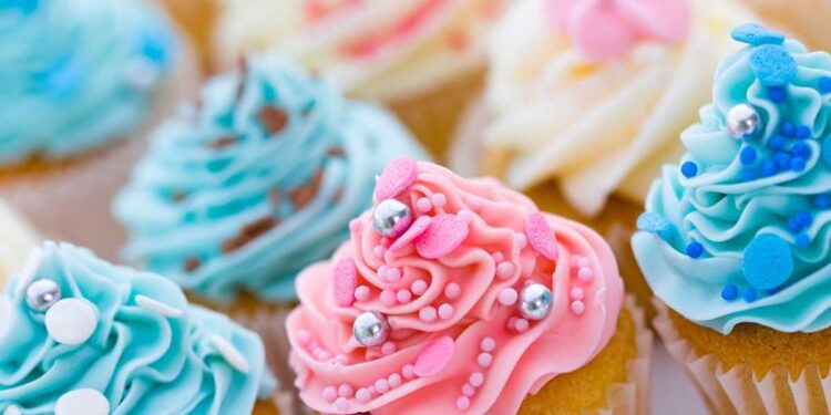 ജീവനക്കാർക്ക്-കുറഞ്ഞ-വേതനം-നൽകി:-മെൽബണിലെ-കേക്ക്-കടക്ക്-50,000-ഡോളർ-പിഴ