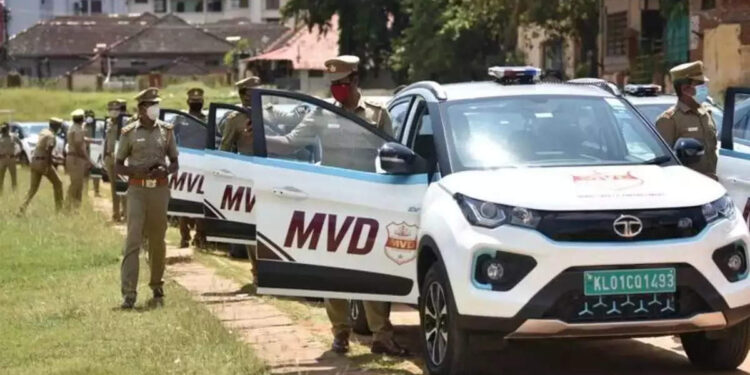 ‘സര്ക്കാര്-വാഹനങ്ങൾക്ക്-റോഡ്-ടാക്സ്-അടക്കേണ്ട’-സമൂഹമാധ്യമങ്ങളിലെ-പ്രചരണങ്ങള്ക്ക്-മറുപടിയുമായി-എംവിഡി