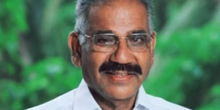 കുണ്ടറ-പീഡന-പരാതിയിൽ-ഒത്തുതീര്‍പ്പിന്-ശ്രമിച്ചെന്ന-ആരോപണം;-മന്ത്രി-എകെ-ശശീന്ദ്രന്-പോലീസിന്‍റെ-ക്ലീൻ-ചിറ്റ്