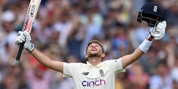 india-vs-england-3rd-test,-day-2:-ഇതാണ്-നായകന്‍,-ലീഡ്സില്‍-റൂട്ടിന്-സെഞ്ചുറി;-ഇംഗ്ലണ്ട്-ലീഡ്-300-കടന്നു