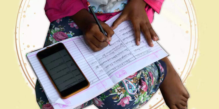 അനന്തു-പഠിക്കാനാണ്-മരം-കയറിയത്;-അവനിപ്പോള്‍-ആശുപത്രിയില്‍-വേദന-തിന്നുന്നു