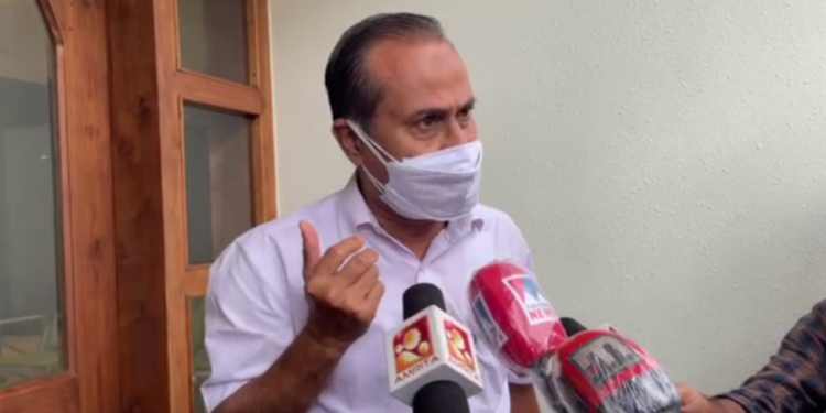 ‘ഹരിതയുടെ-പുറകെ-നടക്കാന്-നാണമില്ലേ’-പ്രകോപിതനായി-പിഎം.എ-സലാം