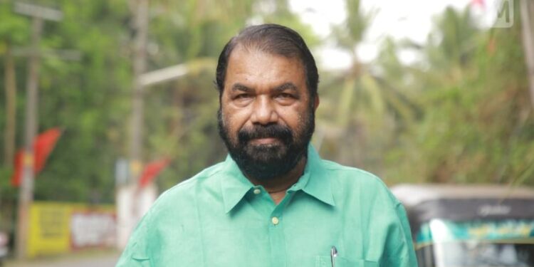 പ്ലസ്-വണ്‍-പരീക്ഷ:-ഒരുക്കങ്ങള്‍-വിലയിരുത്തി;-യൂണിഫോം-നിര്‍ബന്ധമാക്കരുതെന്ന്-മന്ത്രി