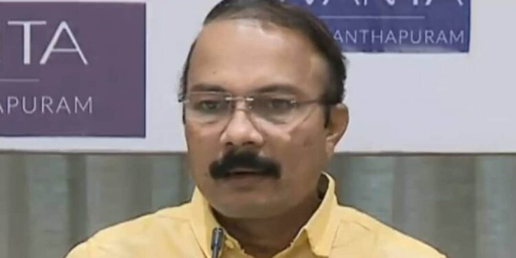 കോണ്‍ഗ്രസിലെ-പ്രശ്‌നങ്ങള്‍ക്ക്-കാരണം-കെസി-വേണുഗോപാല്‍,-ഹൃദയവേദനയോടെ-നിര്‍ത്തുന്നു-പി.എസ്-പ്രശാന്ത്