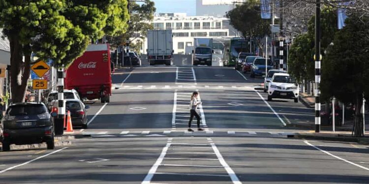 ന്യൂസിലൻഡിൽ ലോക്ക്ഡൗൺ നീട്ടി.