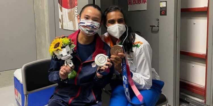 tokyo-olympics-2020:-സിന്ധുവിന്റെ-വാക്കുകള്‍-കണ്ണീരണിയിച്ചു,-കൂടെ-നിന്നതിന്-നന്ദി:-തായ്-സൂ-യിങ്