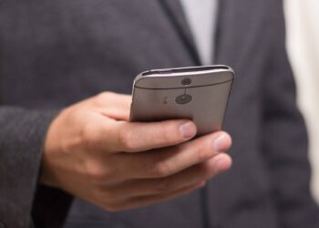 ഫോൺ-പഴയതാണോ?-എങ്കിൽ-ഇനി-ഗൂഗിൾ-ആപ്പുകൾ-ഉപയോഗിക്കാൻ-സാധിക്കില്ല