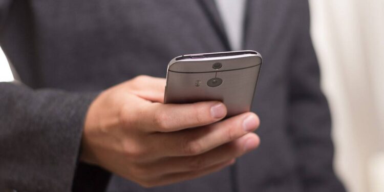 ഫോൺ-പഴയതാണോ?-എങ്കിൽ-ഇനി-ഗൂഗിൾ-ആപ്പുകൾ-ഉപയോഗിക്കാൻ-സാധിക്കില്ല