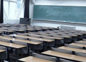 സൗദിയില്‍-സ്‌‌കൂളുകളില്‍-നേരിട്ടുള്ള-ക്ലാസുകള്‍-തുടങ്ങുന്നു