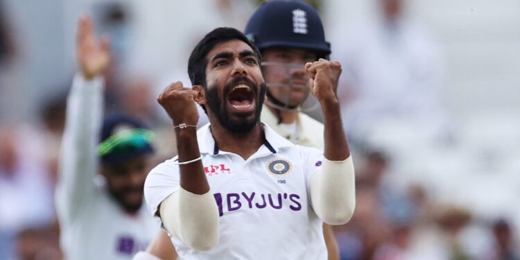 india-vs-england-first-test-day-1:-ഇംഗ്ലണ്ടിനെ-തകര്‍ത്ത്-ഇന്ത്യന്‍-പേസ്-നിര;-183-റണ്‍സിന്-പുറത്ത്