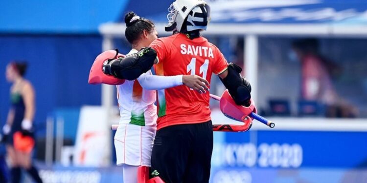 tokyo-olympics-2020:-പൊരുതി-വീണു;-വനിതാ-ഹോക്കിയിൽ-വെങ്കലമില്ലാതെ-മടക്കം