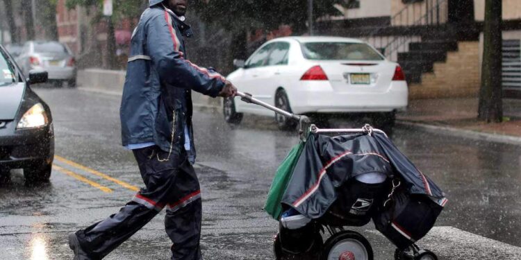 സംസ്ഥാനത്ത്-മഴ-ശക്തമാകും;-എട്ട്-ജില്ലകളില്‍-യെല്ലോ-അലേര്‍ട്ട്