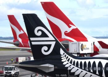 ന്യൂസിലൻഡ് – ഓസ്‌ട്രേലിയ ‘ട്രാവൽ ബബിൾ’ തല്ക്കാലം റദ്ദാക്കുന്നു.