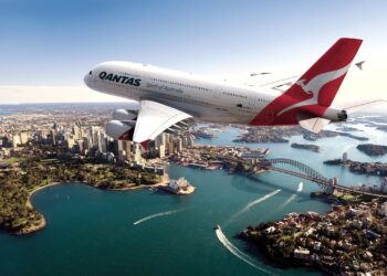 സിഡ്നിയിൽ നിന്ന് മെൽബണിലേക്ക് ക്വാണ്ടാസിൽ യാത്ര ചെയ്തവർക്ക് കോവിഡ് .